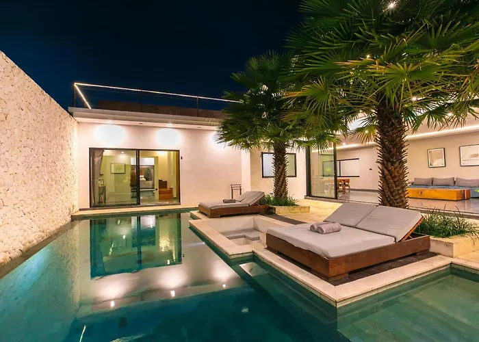 Mj Modern Luxe 4br With Big Pool & Rooftop アパート *